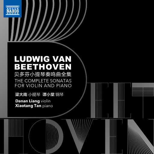 飞霄扒腿吃奶18禁🈲️视频
